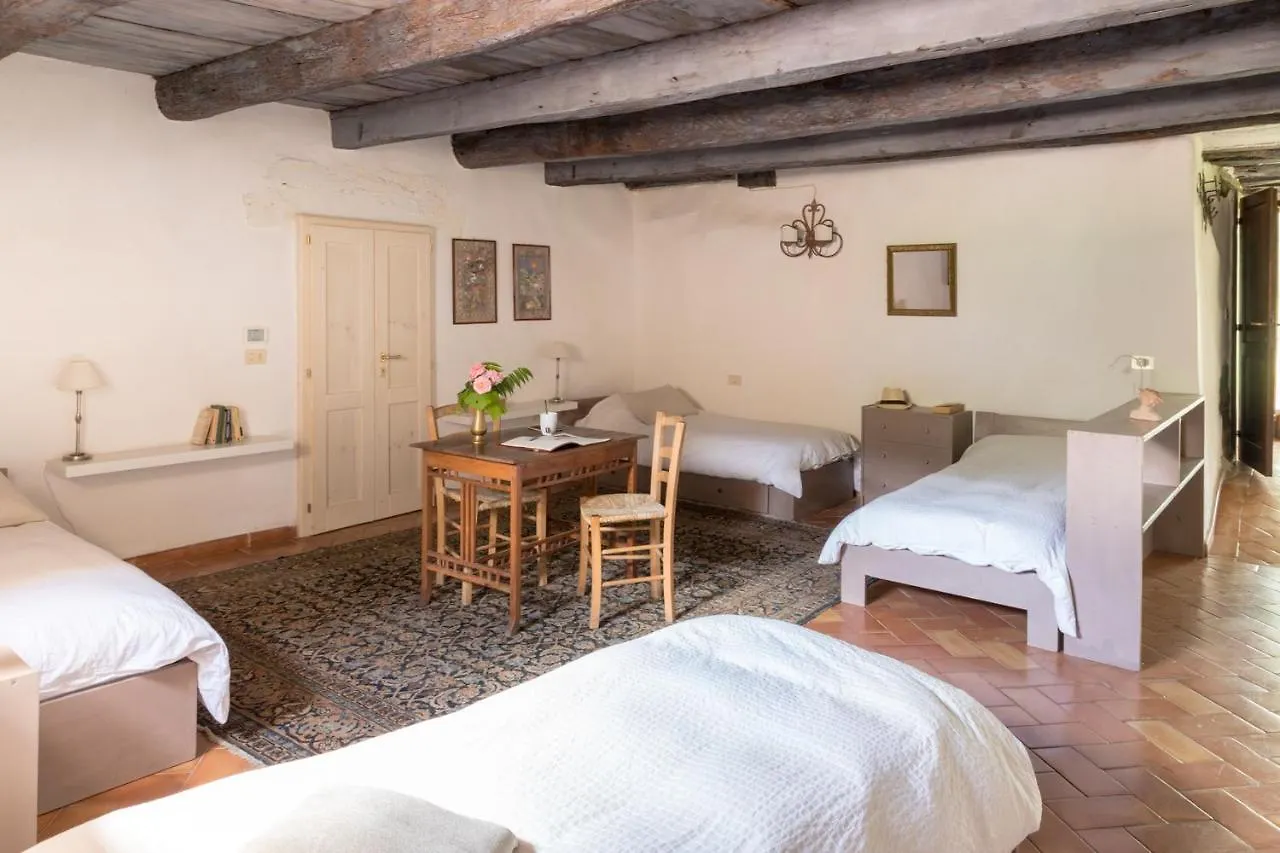 Cinigiano Bed And Breakfast Le Pianore 0*,  איטליה